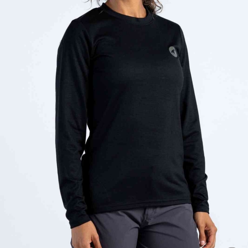 Pactimo Women's Range LS Tee Black Wool Blend Small NWT‎ Activewear
